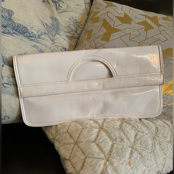 White Pleather Fold Over Clutch - Picture 1 of 2